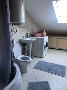 Izdavanje, jednosoban stan, 65m², Preko Morače, Podgorica - image 4