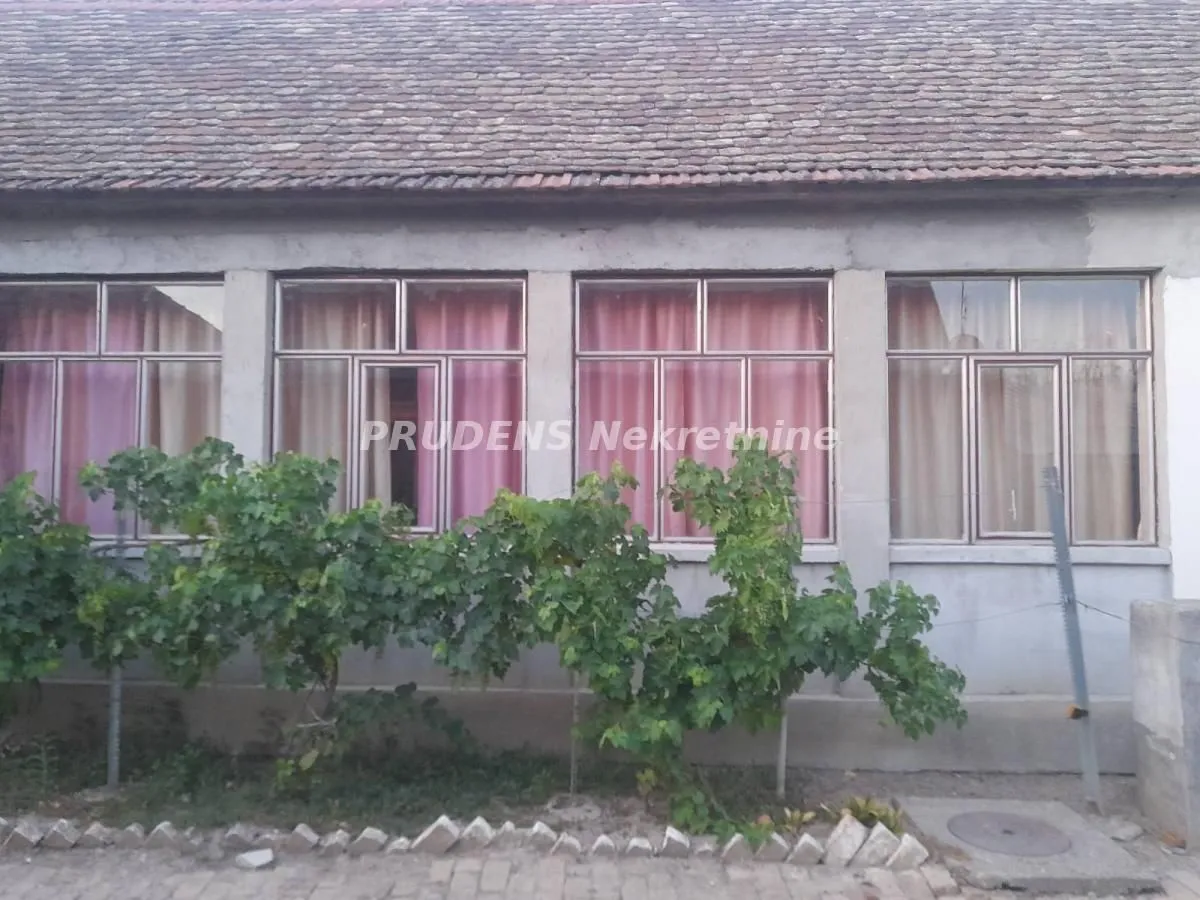 Sale, house, 150m², Obrež, Pećinci