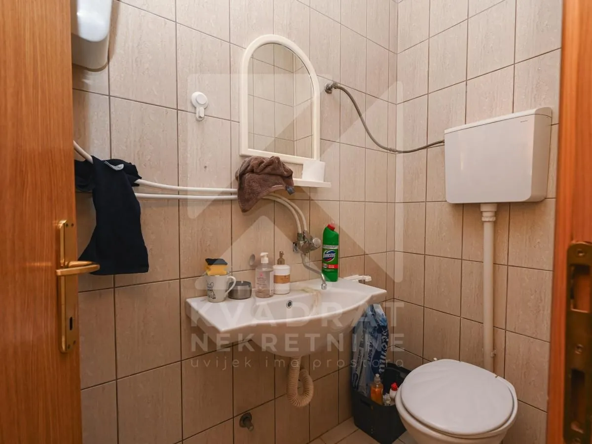Rent, office space, 60m², Stara Varoš, Podgorica