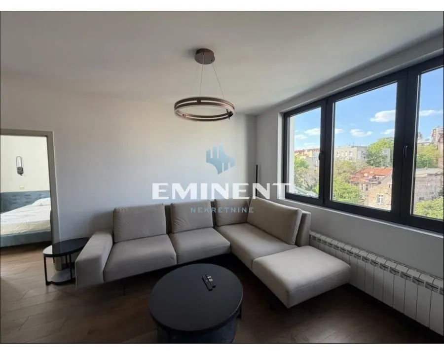 Izdavanje, dvosoban stan, 50m², Čubura, Beograd