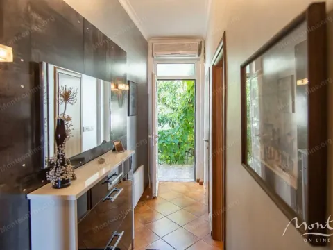 Prodaja, dvosoban stan, 42m², Đenovići, Herceg Novi - image 15