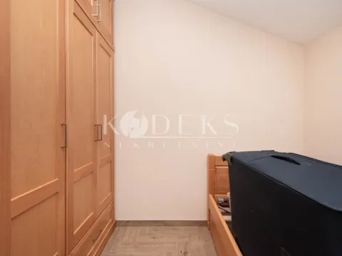 Rent, three bedroom apartment, 104m², Ibričevina, Podgorica - image 13