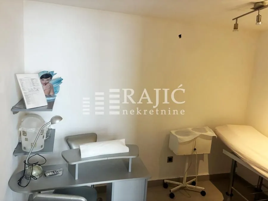 Rent, office space, 40m², Zvezdara Sve Podlokacije, Beograd