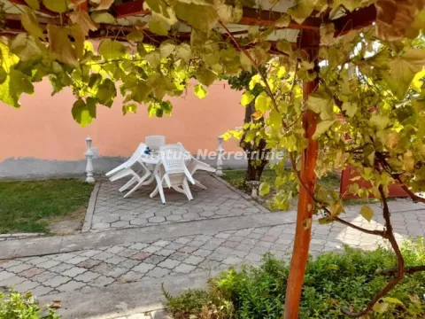 Prodaja, kuća, 135m², Bečej, Novi Sad - image 8