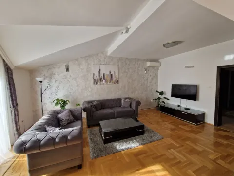 Rent, three bedroom apartment, 115m², Tološi, Podgorica - image 2