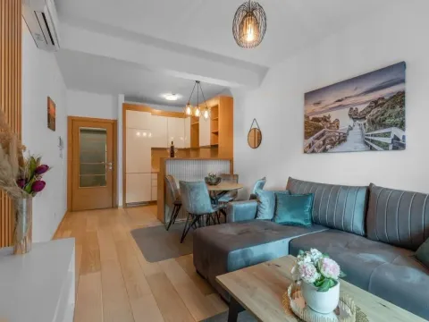 Sale, two bedroom apartment, 61m², Pržno, Budva - image 11