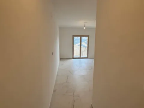 Sale, one bedroom apartment, 47m², Pržno, Budva - image 8