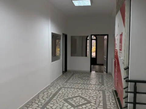 Rent, office space, 120m², Centar, Nikšić - image 2