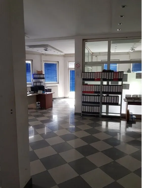 Rent, office space, 800m², Altina, Beograd