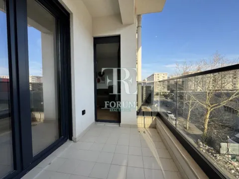 Izdavanje, jednosoban stan, 50m², City Kvart, Podgorica - image 13