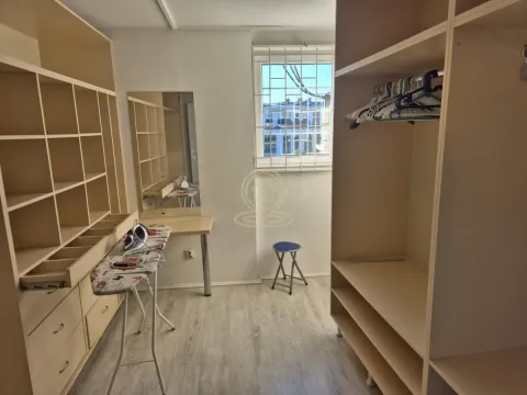Izdavanje, četvorosoban stan, 106m², Kalenić Pijaca, Vračar Sve Podlokacije - image 19