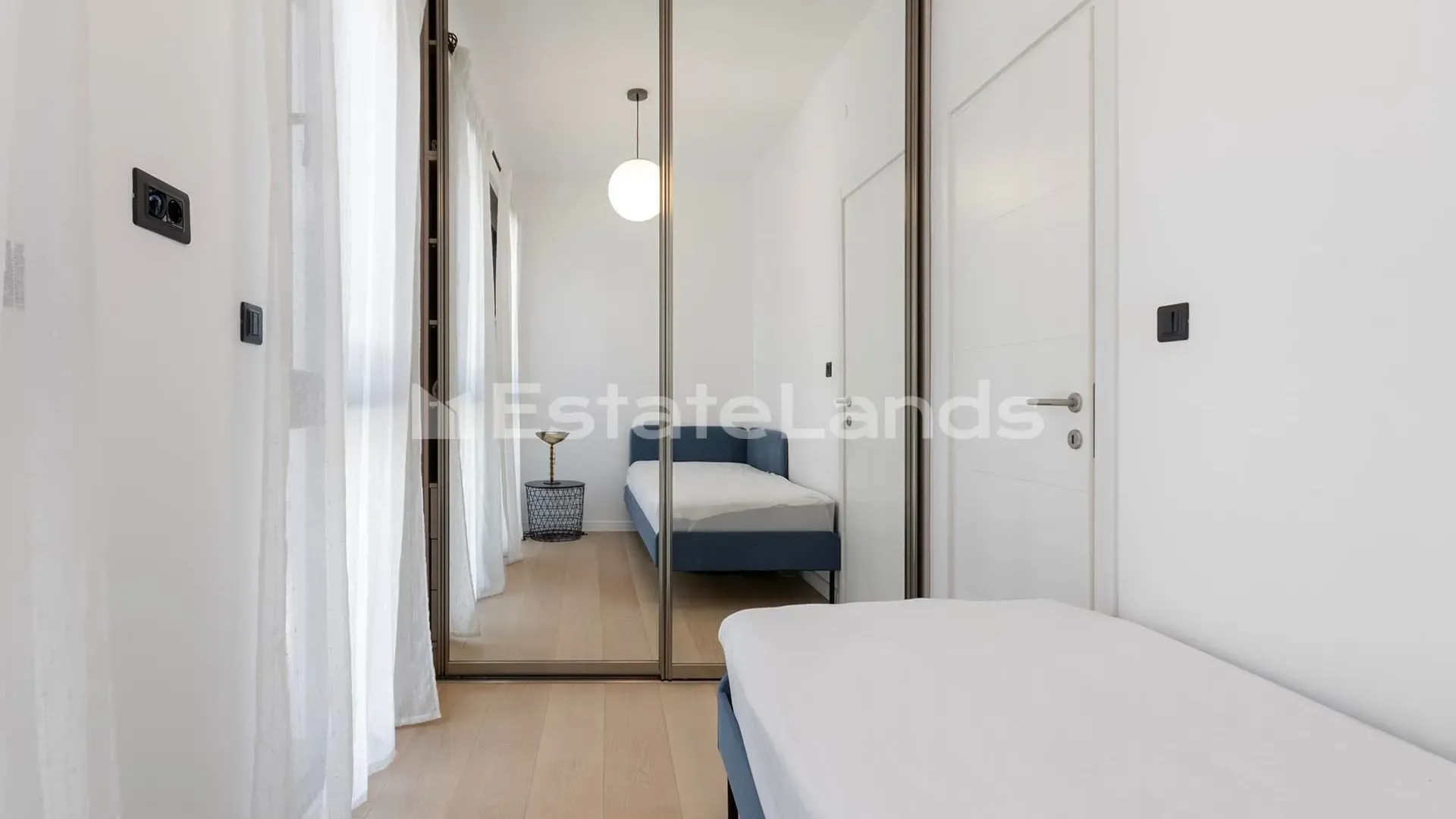 Prodaja, dvosoban stan, 55m², Donja Lastva, Tivat