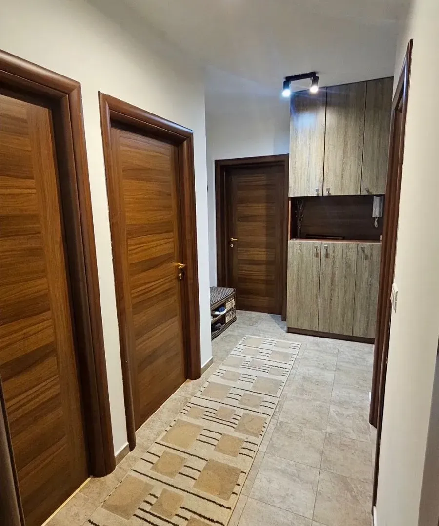 Izdavanje, stan, 66m², Stari Aerodrom, Podgorica