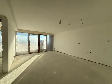 Sale, two bedroom apartment, 71m², Stari Aerodrom, Podgorica - image 1