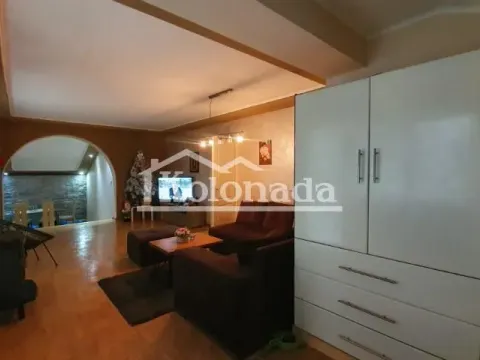Prodaja, kuća, 230m², Sopot, Beograd - image 11