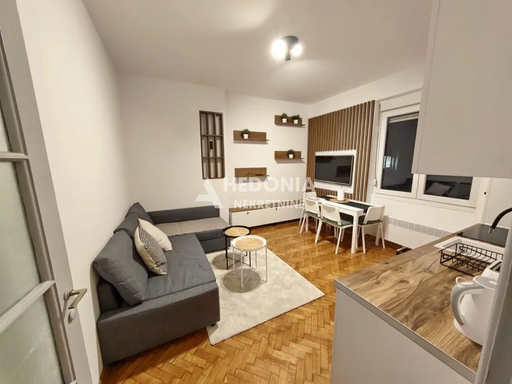 Prodaja, jednosoban stan, 33m², Vračar Hram, Vračar Sve Podlokacije