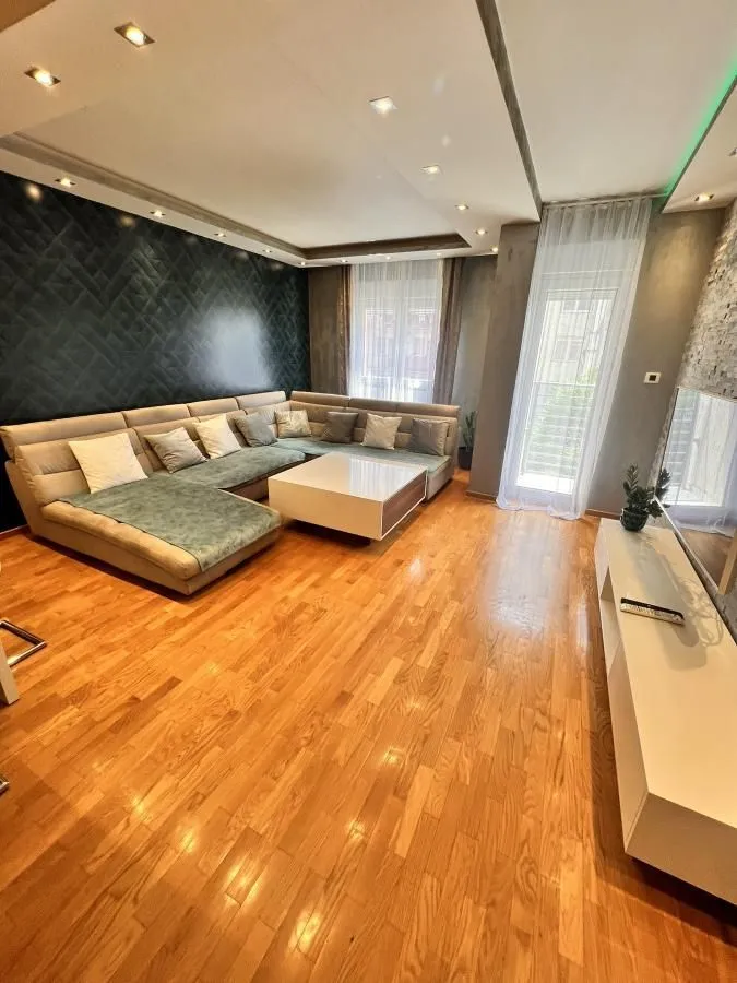 Prodaja, dvosoban stan, 57m², Nova Detelinara, Novi Sad Sve Podlokacije