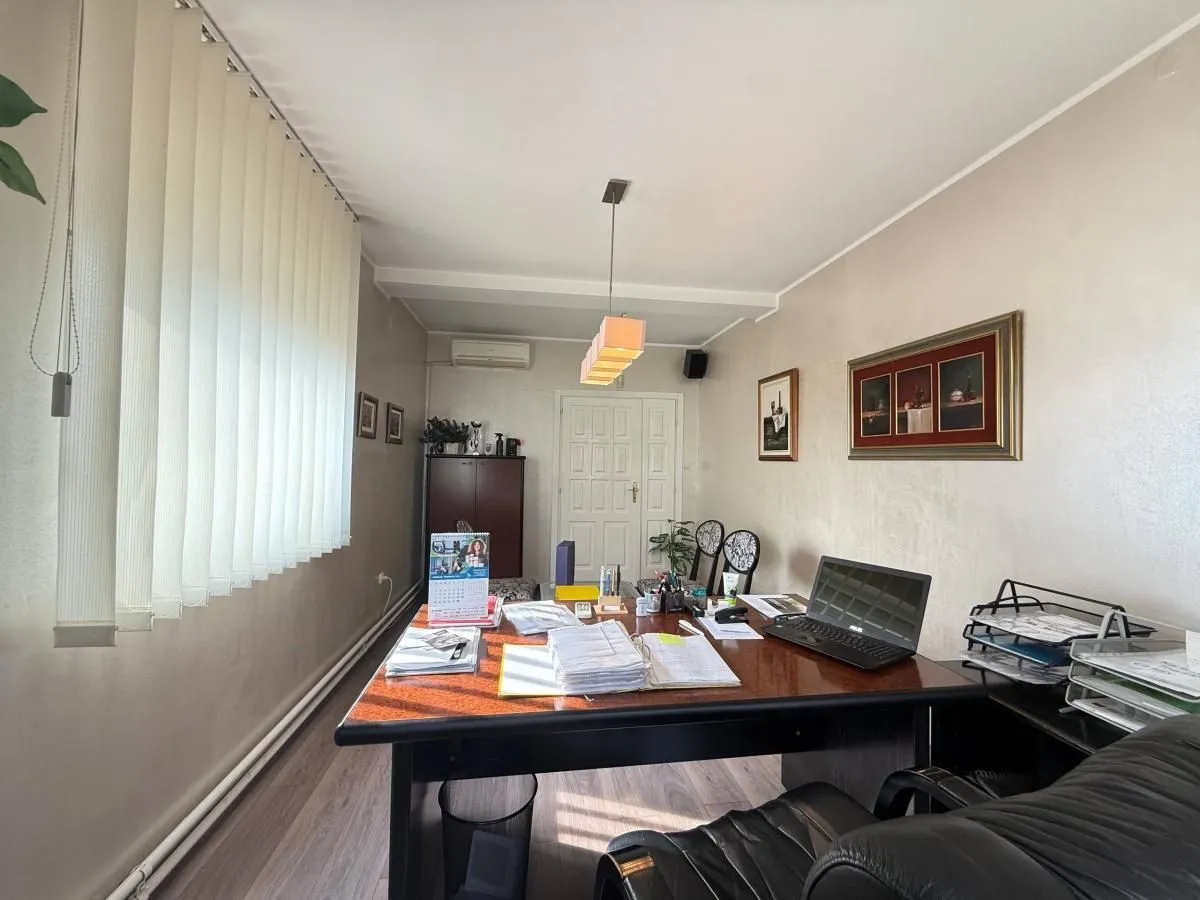Rent, office space, 125m², Banatić, Novi Sad Sve Podlokacije
