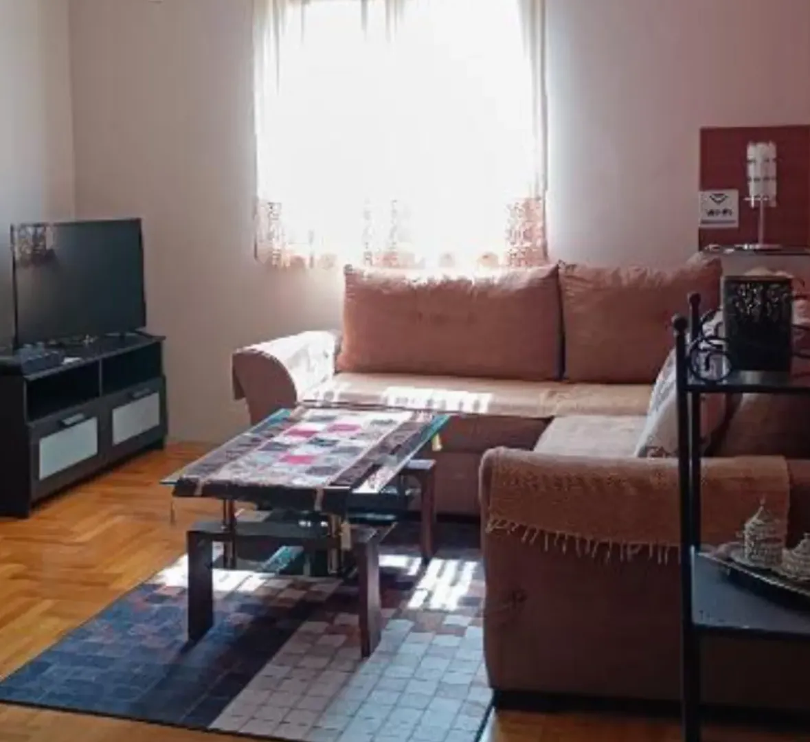 Prodaja, jednosoban stan, 40m², Tuški Put, Podgorica