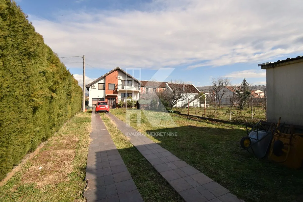 Prodaja, kuća, 190m², Dalmatinska ulica, Podgorica