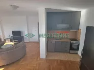 Izdavanje, petosoban stan, 200m2, Centar, Novi Sad