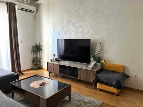 Prodaja, jednosoban stan, 46m², Blok 9, Podgorica - image 3