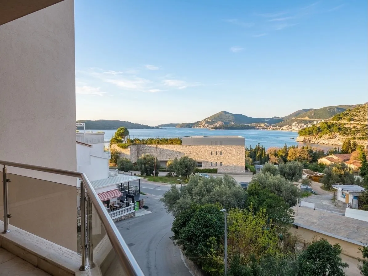 Sale, one bedroom apartment, 57m², Kamenovo, Budva
