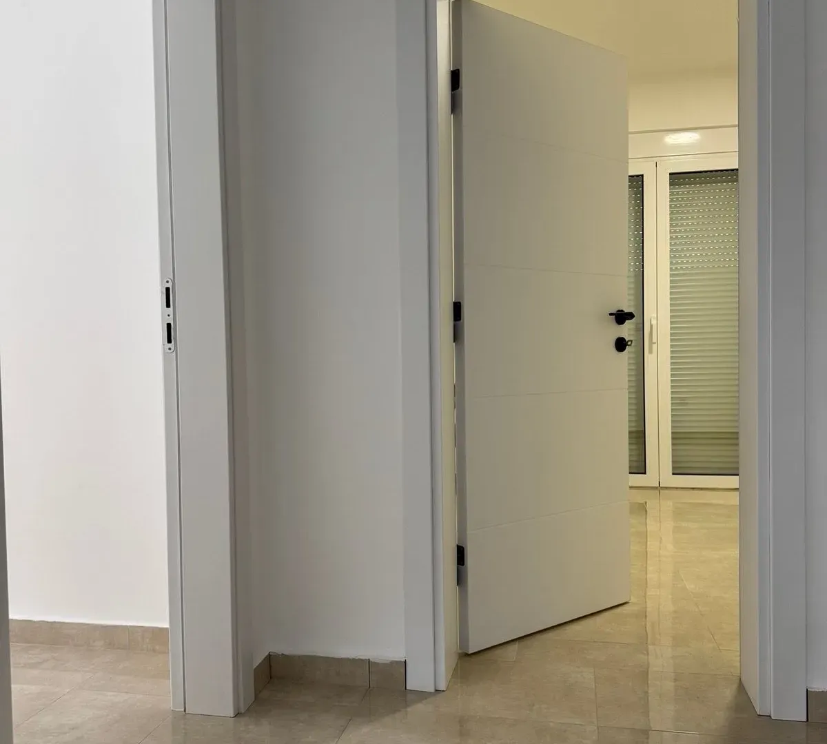 Rent, house, 500m², Stari Aerodrom, Podgorica