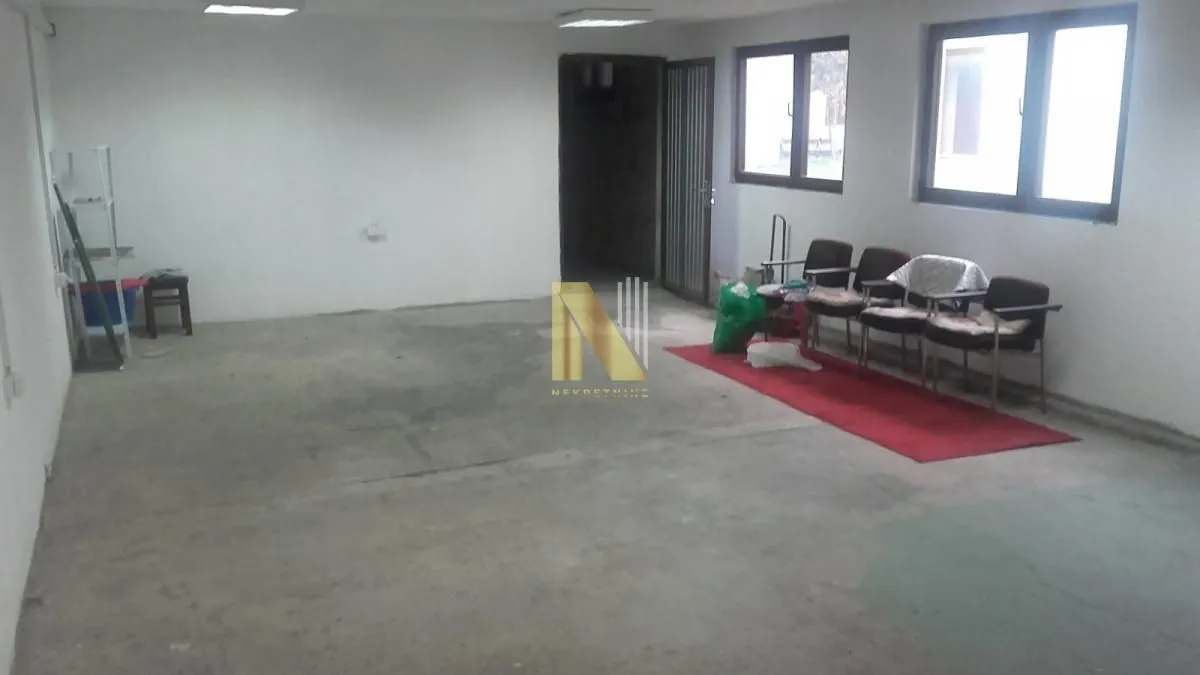 Izdavanje, poslovni prostor, 185m², Telep, Novi Sad Sve Podlokacije