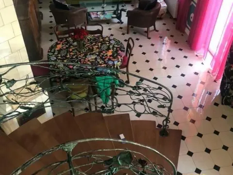 Izdavanje, kuća, 500m², Centar, Pančevo - image 11