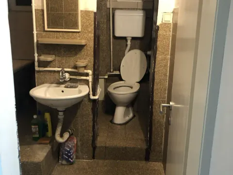 Rent, two bedroom apartment, 50m², Medijana, Niš - image 7