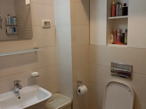 Rent, one bedroom apartment, 46m², City Kvart, Podgorica - image 5