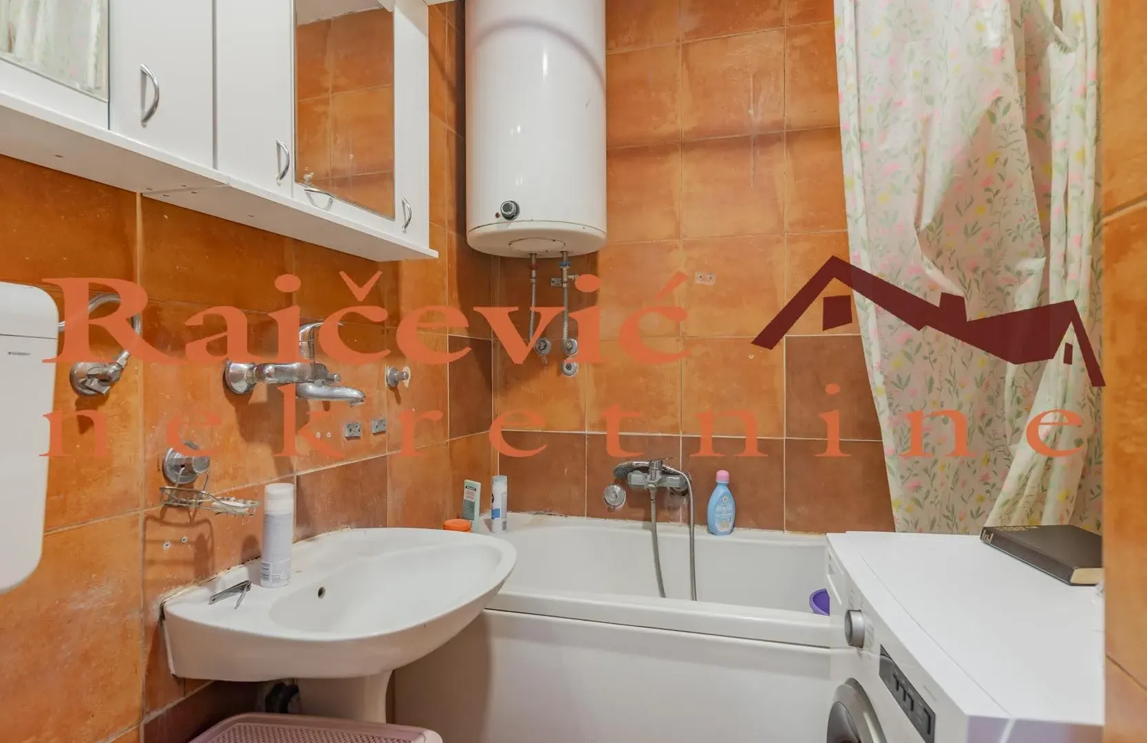 Prodaja, trosoban stan, 76m², Stari Grad, Beograd