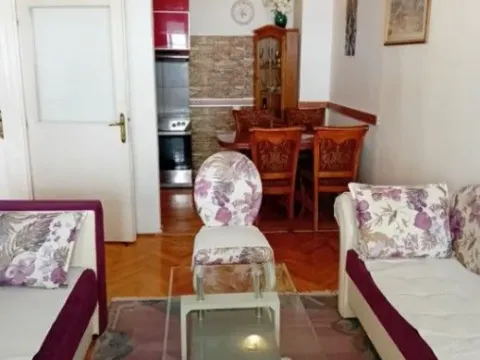 Prodaja, dvosoban stan, 61m2, Gintaš, Podgorica Prodaja, dvosoban stan, 61m2, Gintaš, Podgorica