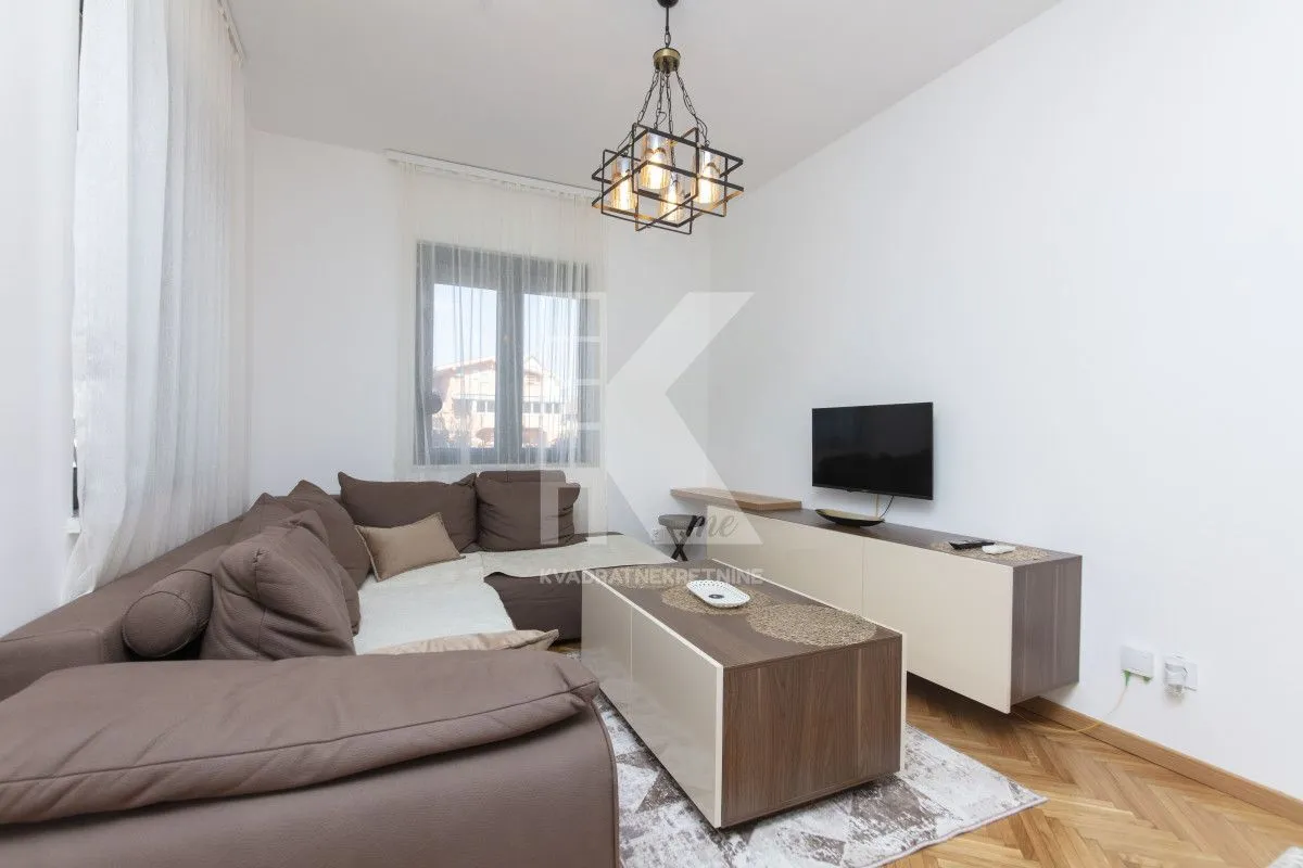 Izdavanje, jednosoban stan, 45m², Kruševac, Podgorica