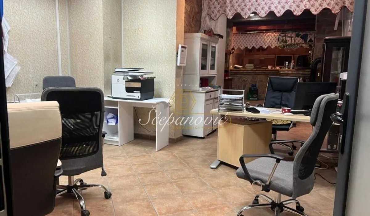 Sale, office space, 56m², Novo naselje, Novi Sad