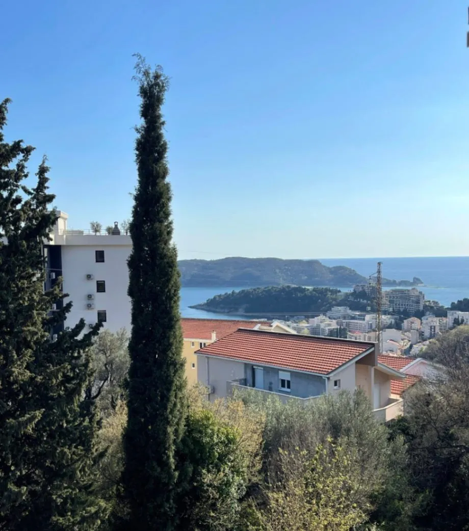 Sale, one bedroom apartment, 55m², Bečići, Budva