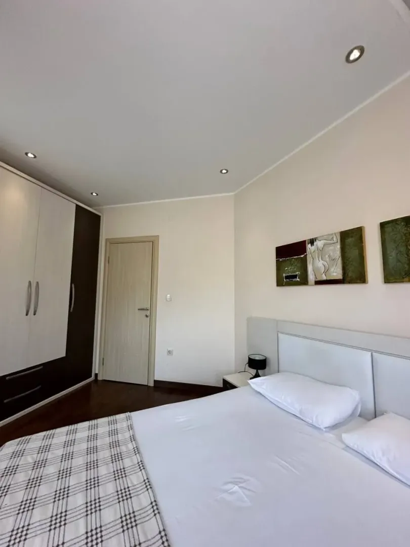 Prodaja, trosoban stan, 91m², Bečići, Budva