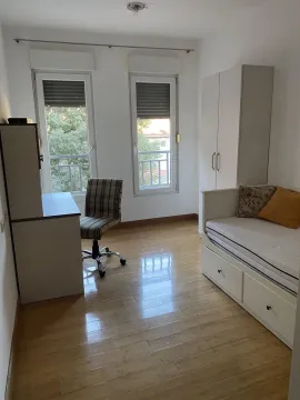 Izdavanje, dvosoban stan, 73m², Vezirov Most, Podgorica - image 2