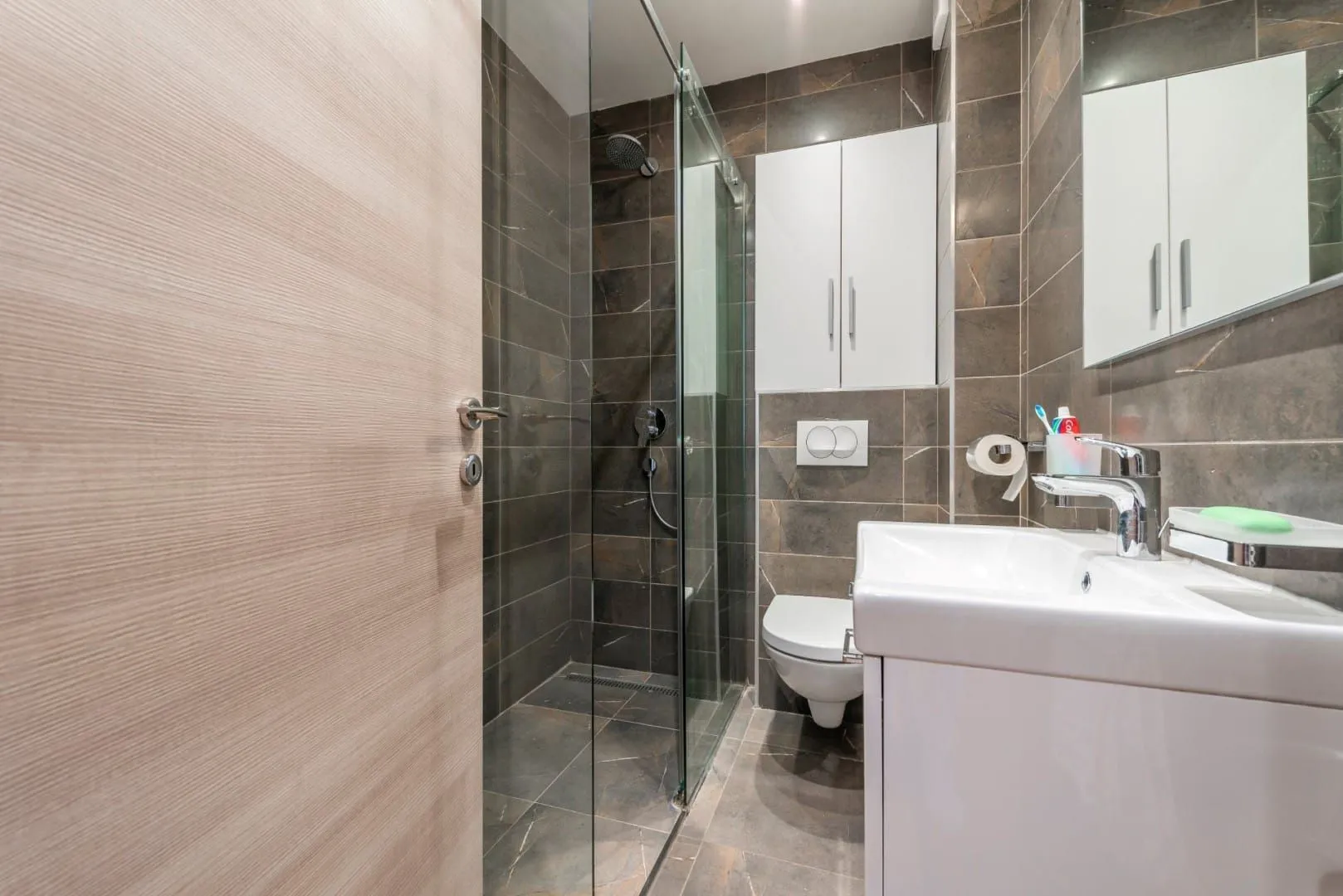 Prodaja, jednosoban stan, 46m², Petrovac, Budva