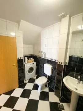 Rent, two bedroom apartment, 90m², Tološi, Podgorica - image 8