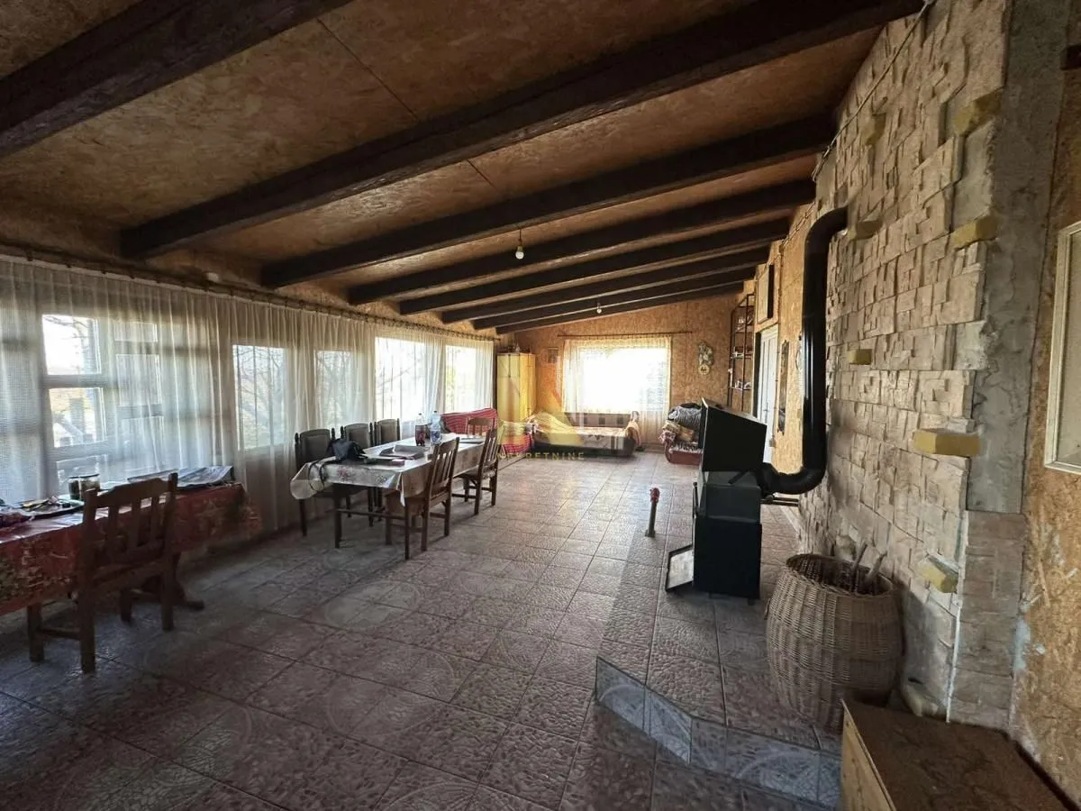 Prodaja, kuća, 114m², Kać, Novi Sad Sve Podlokacije