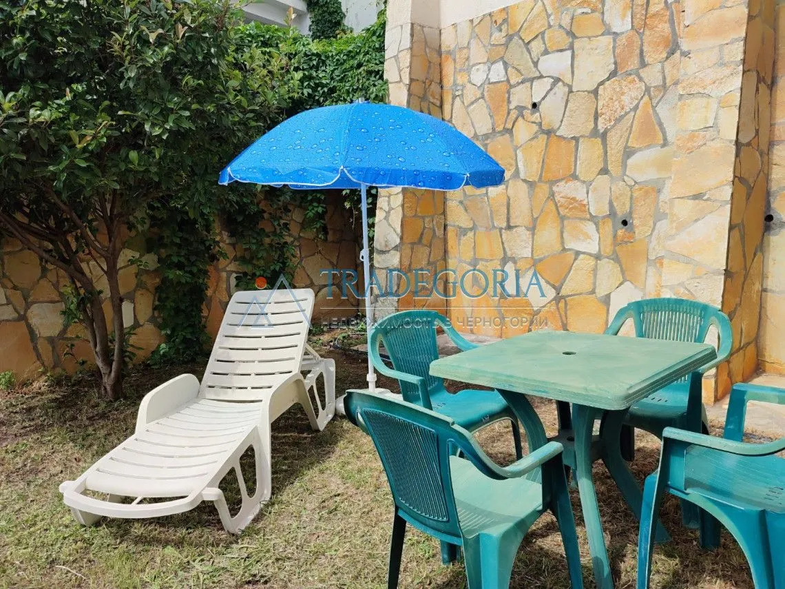 Prodaja, dvosoban stan, 97m², Dobra Voda, Bar