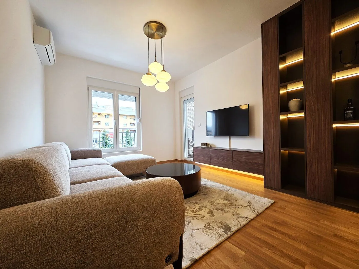 Rent, apartment, 82m², Stari Aerodrom, Podgorica