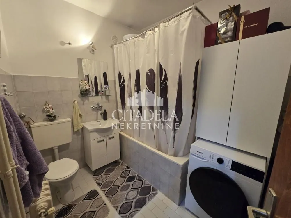 Sale, two bedroom apartment, 50m², Konjarnik, Voždovac Sve Podlokacije