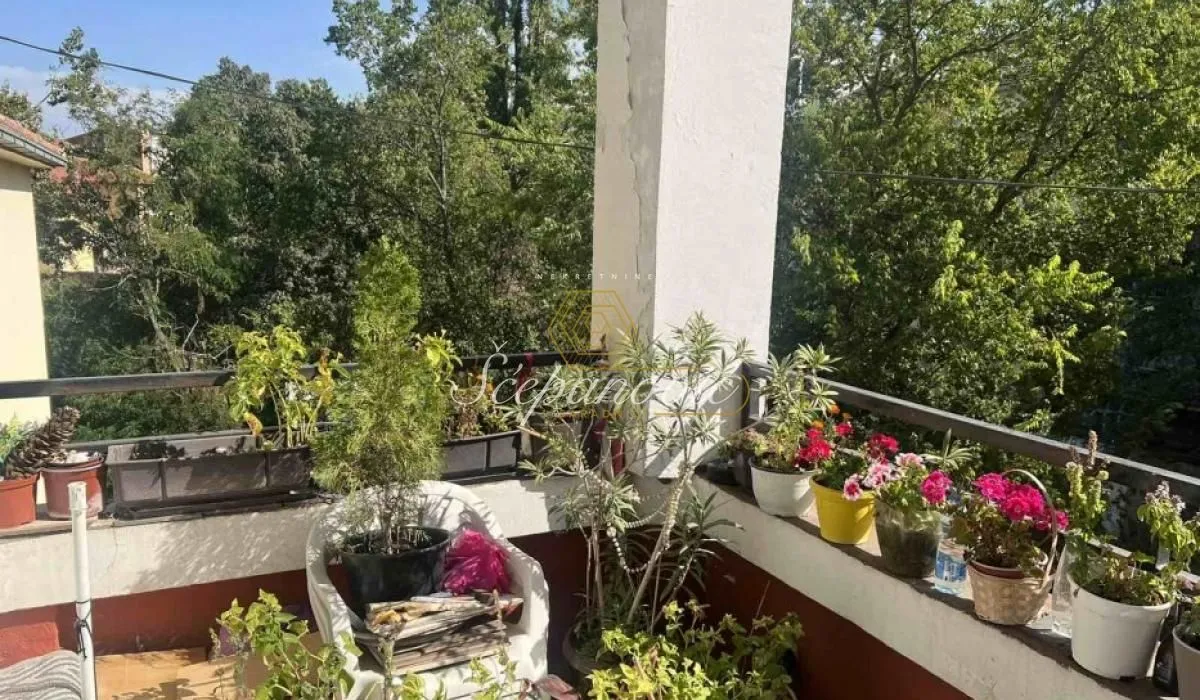 Prodaja, četvorosoban stan, 115m², Centar, Novi Sad