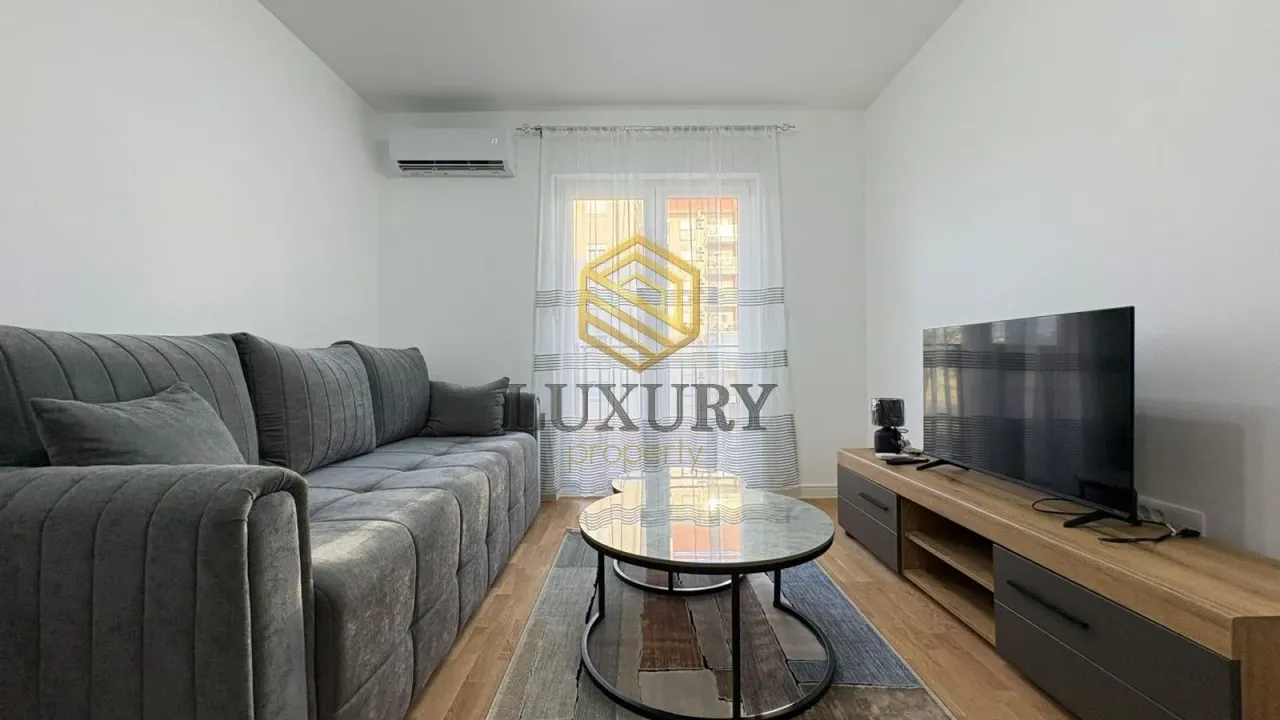 Rent, one bedroom apartment, 42m², Stari Aerodrom, Podgorica