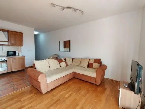 Sale, one bedroom apartment, 55m², Petrovac, Budva - image 6