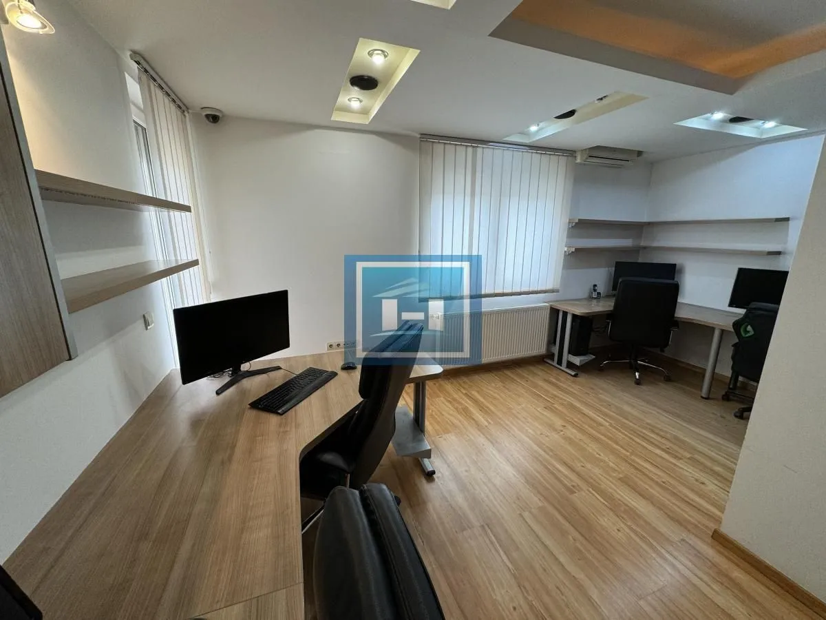 Rent, office space, 46m², Centar, Jagodina