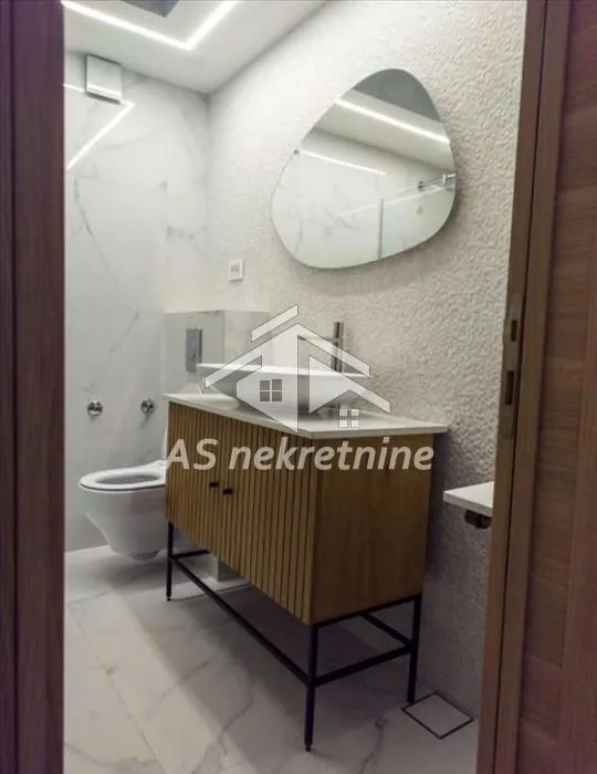 Rent, two bedroom apartment, 55m², Vračar Sve Podlokacije, Beograd